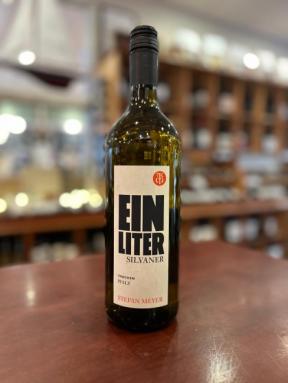 Stefan Meyer - Silvaner Liter 2023 (1L) (1L)