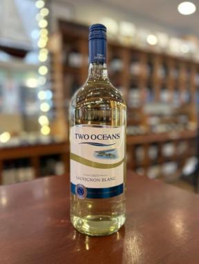 Two Oceans - Sauvignon Blanc Western Cape (1.5L) (1.5L)
